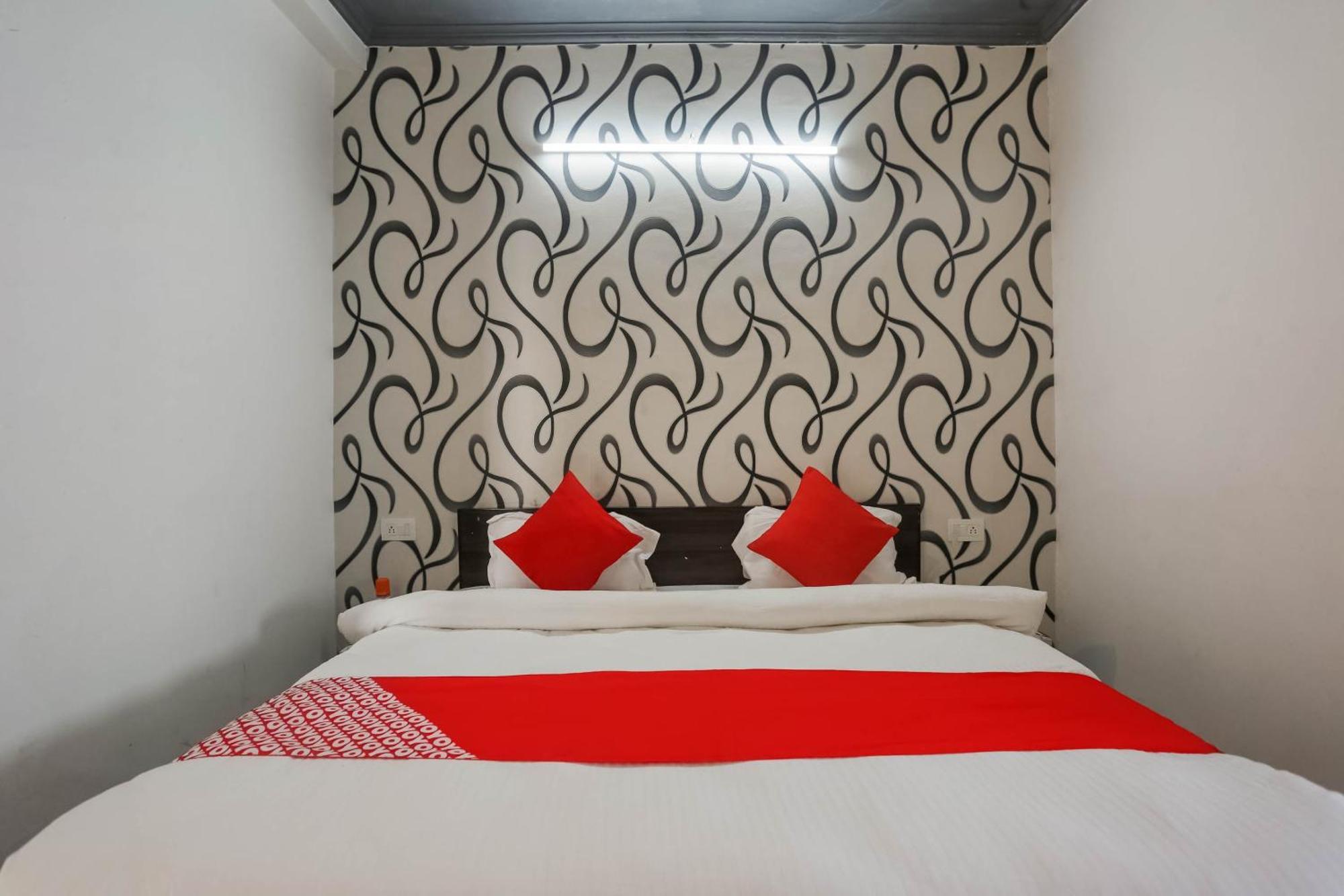 ניו דלהי Hotel O Dream Town מראה חיצוני תמונה
